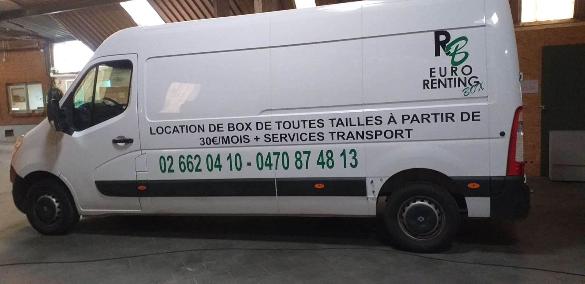 Camionnette Euro Renting Box pour le transport de vos meubles